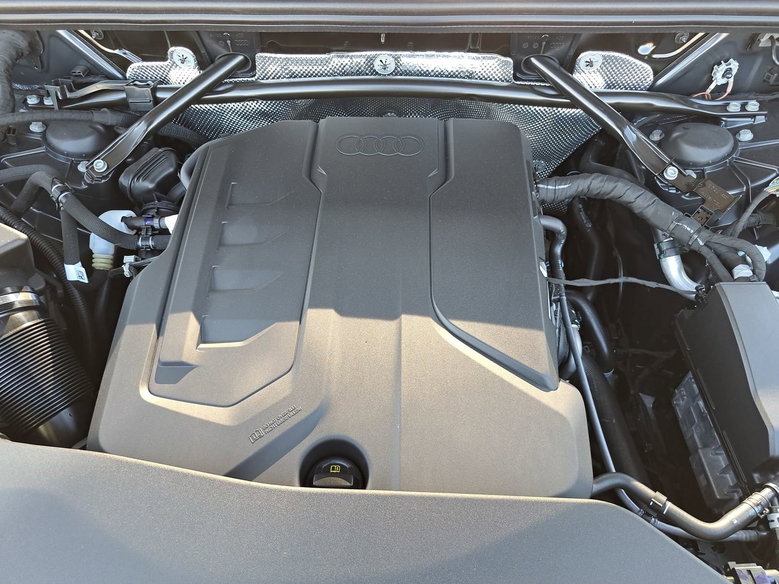 New 2025 Audi Q5 Premium Plus image 34