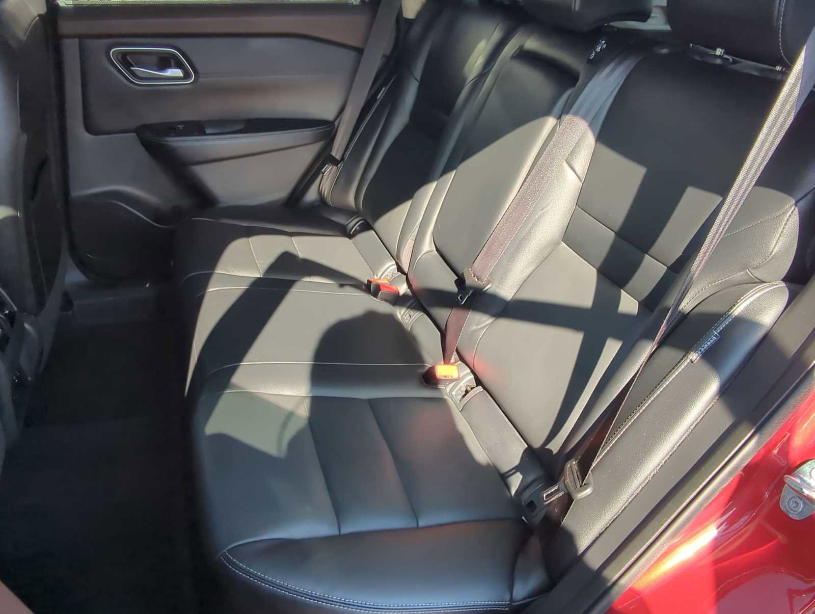 Used 2021 Nissan Rogue SL w/ Premium Package image 21