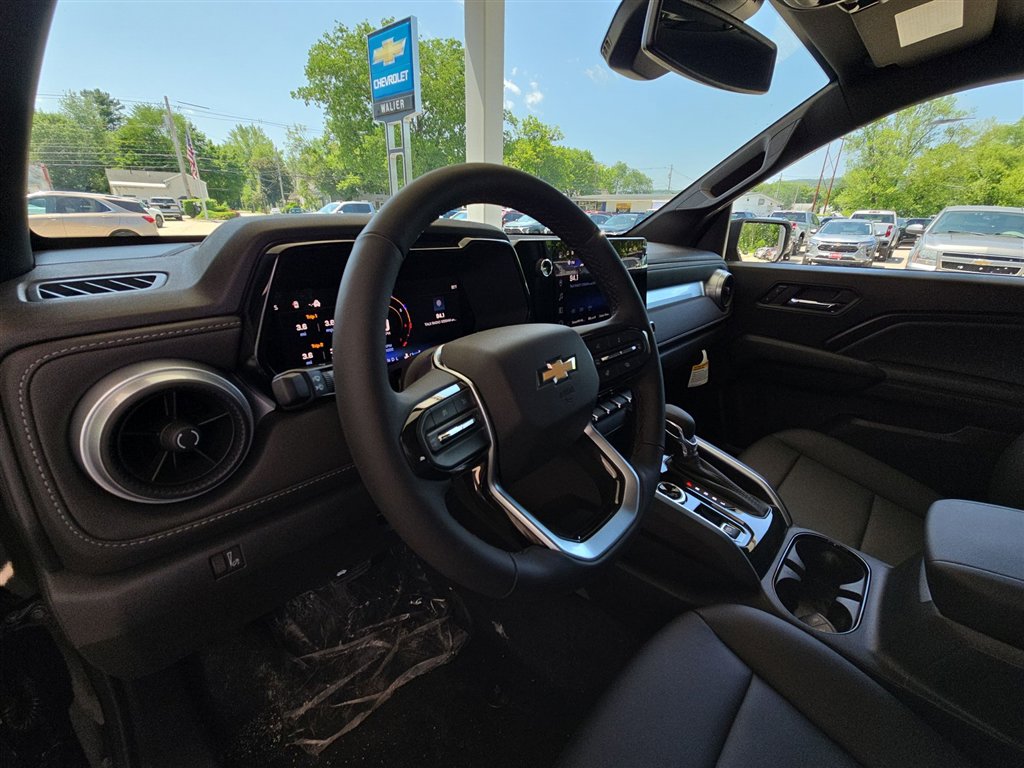 New 2025 Chevrolet Colorado LT w/ LT Convenience Package image 10