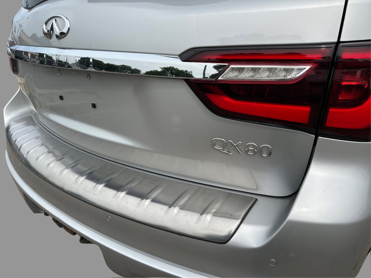 Used 2019 INFINITI QX80 Luxe AWD/4WD image 32