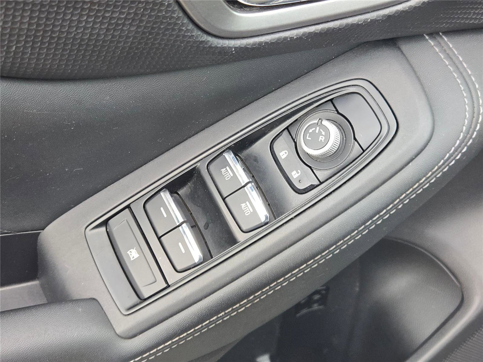 Used 2019 Subaru Forester Limited image 23