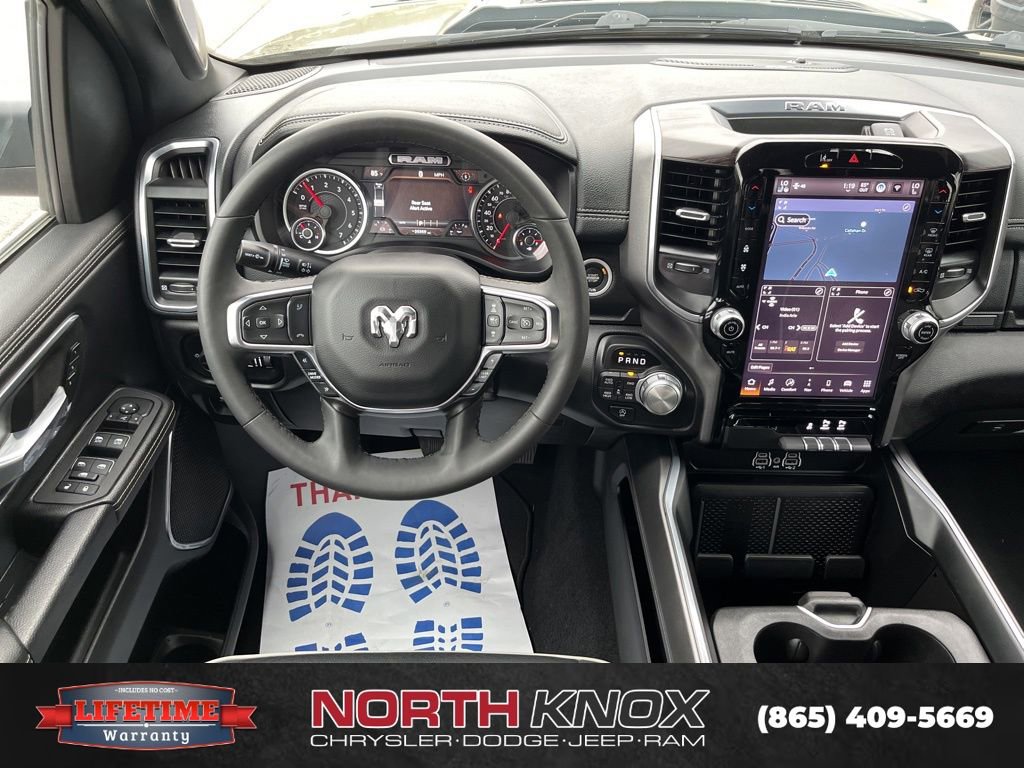 Used 2025 RAM 1500 Laramie w/ Sport Appearance Package AWD/4WD image 14