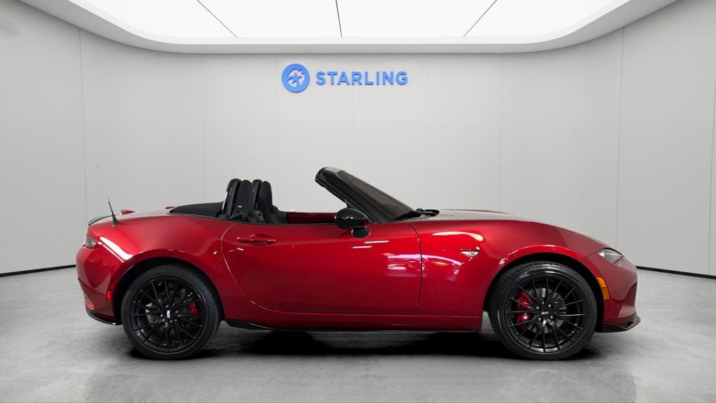 Used 2016 MAZDA MX-5 Miata Club w/ Brembo/BBS Package RWD image 11