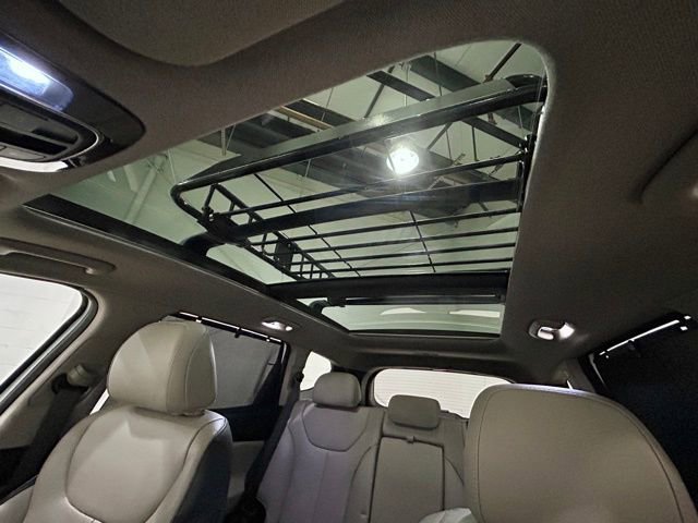 Used 2021 Hyundai Santa Fe Limited image 55