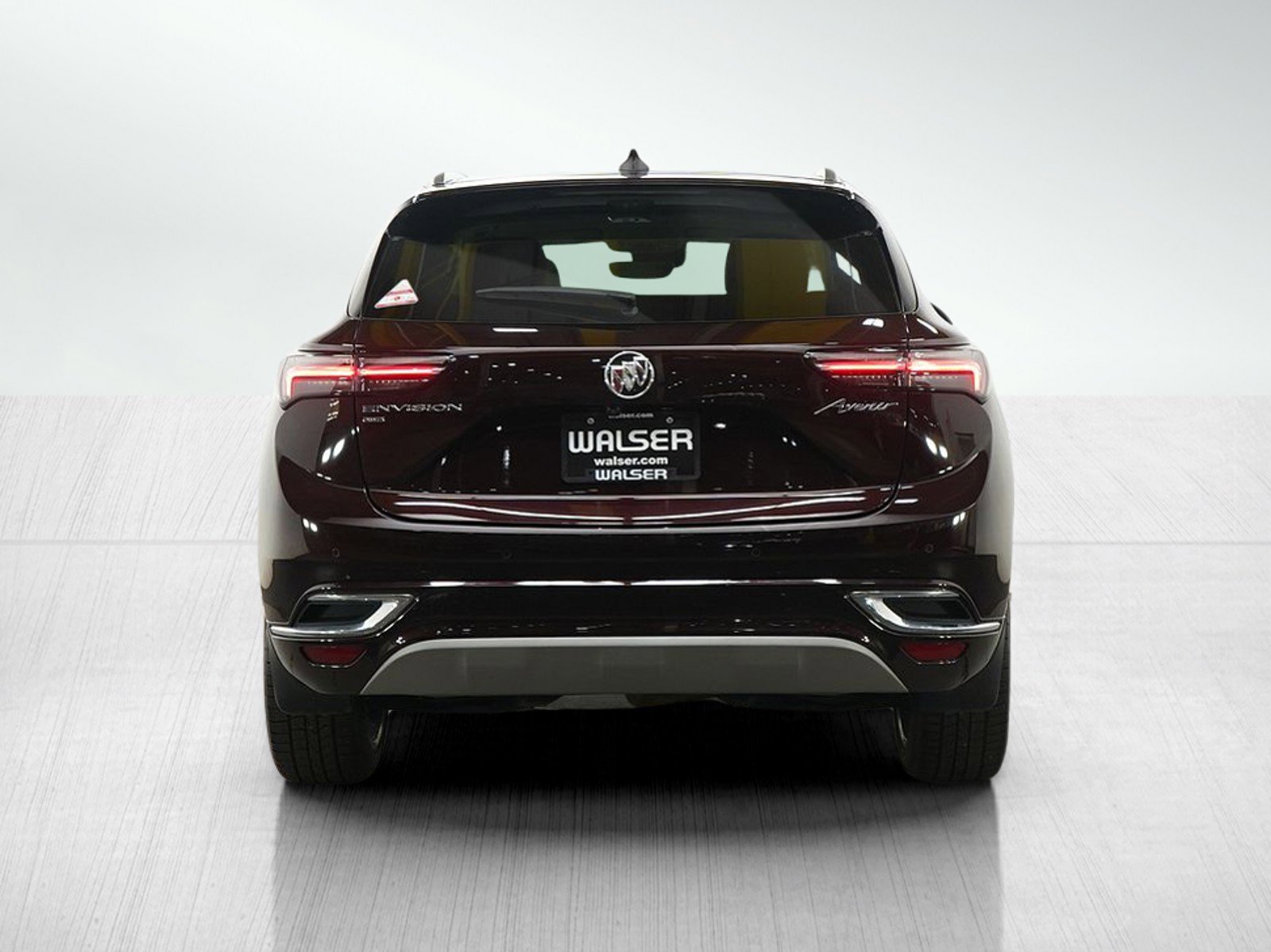 Used 2022 Buick Envision Avenir w/ Technology Package II image 4