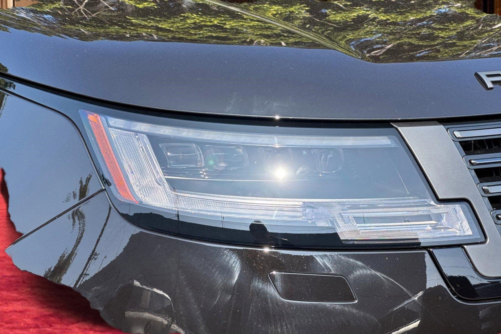 New 2026 Land Rover Range Rover SV AWD/4WD image 10