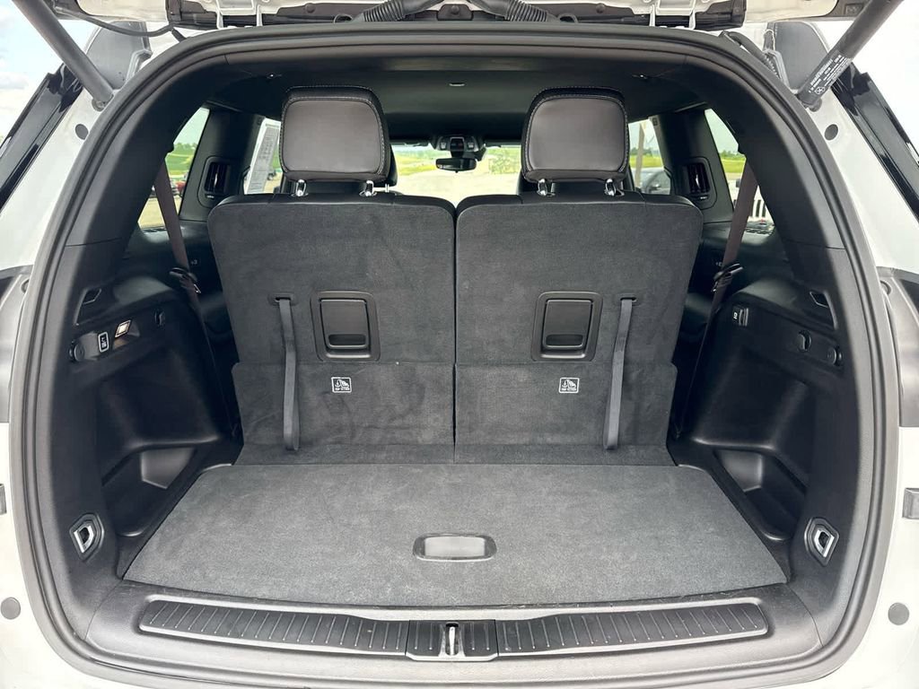 Used 2024 Jeep Grand Cherokee L Limited image 11