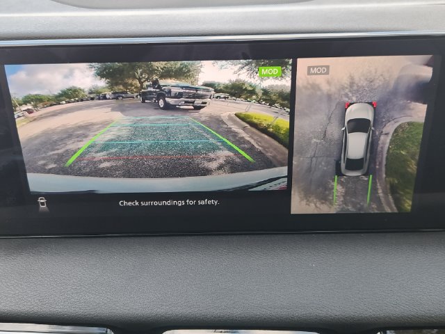 New 2027 Nissan Sentra SR w/ SR Premium Package FWD image 17