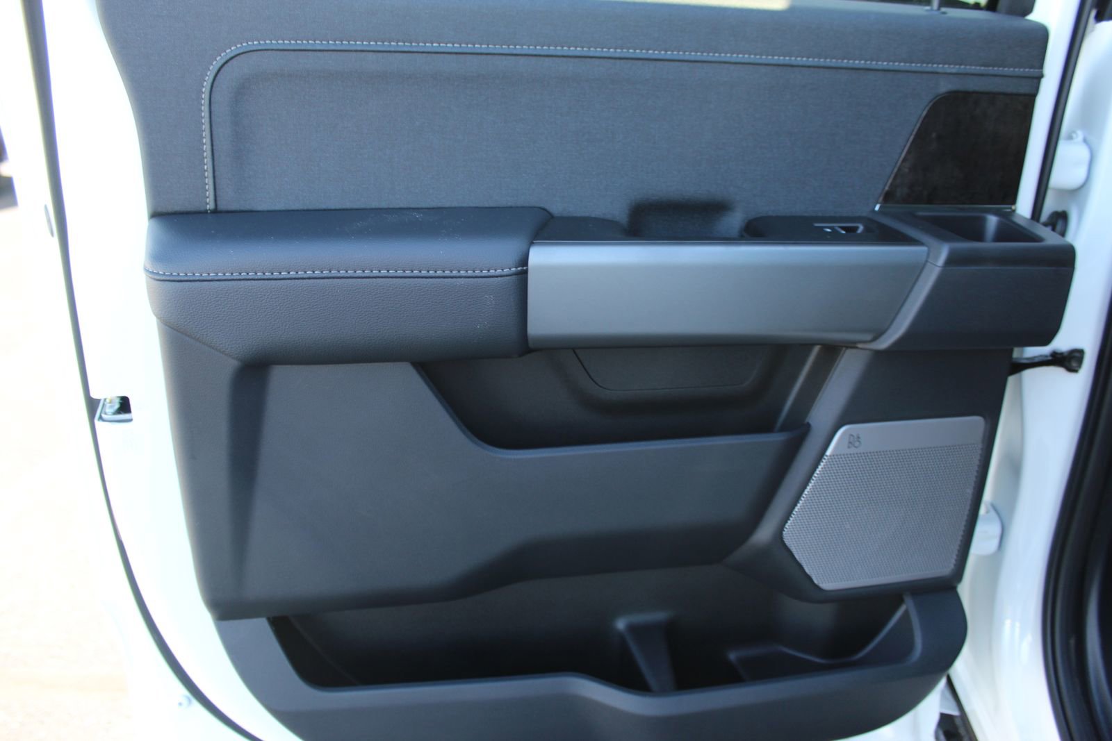 New 2026 Ford F250 Lariat w/ Tremor Off-Road Package image 16