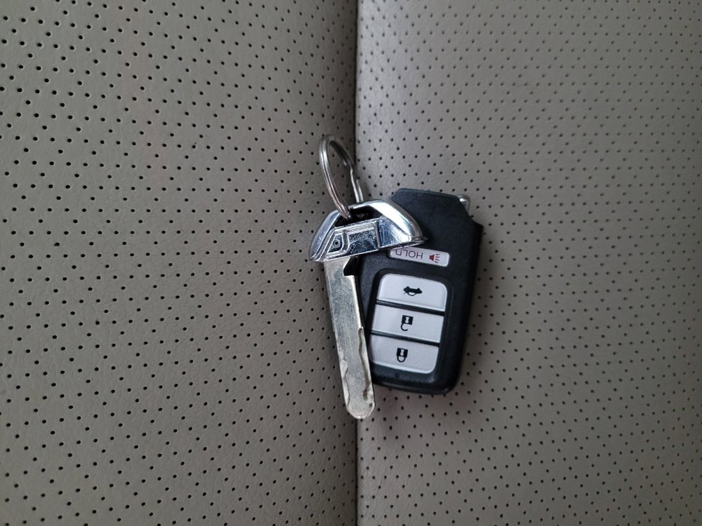 Used 2015 Honda Accord EX-L image 32