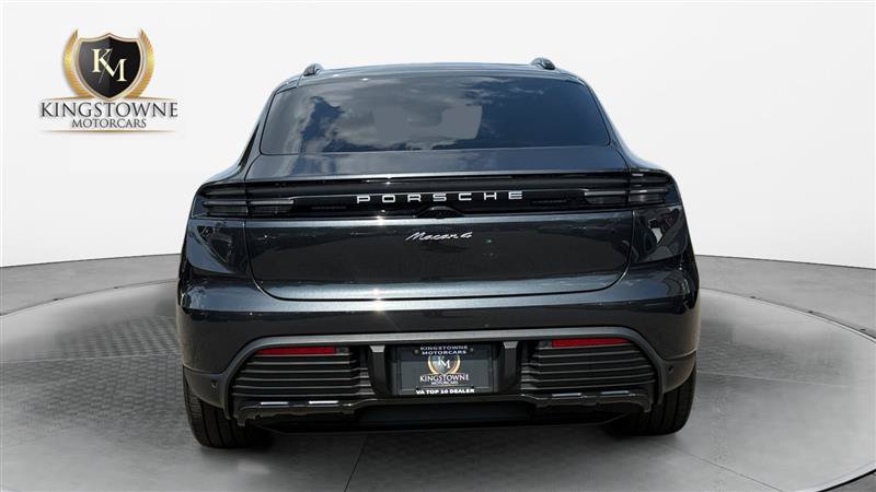 Used 2024 Porsche Macan 4 Electric AWD/4WD image 4