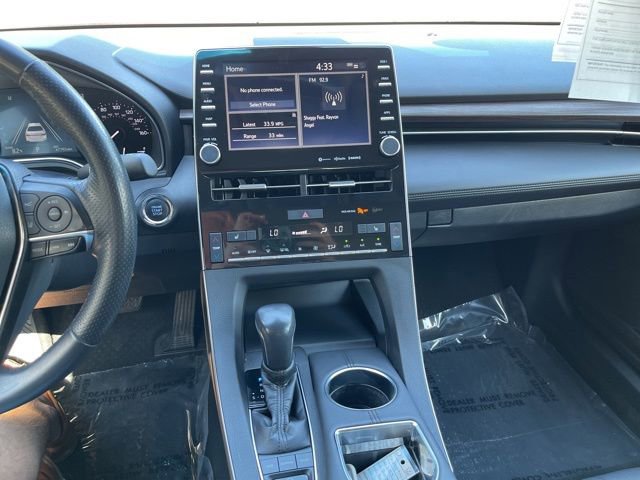 Used 2021 Toyota Avalon XLE AWD/4WD image 19