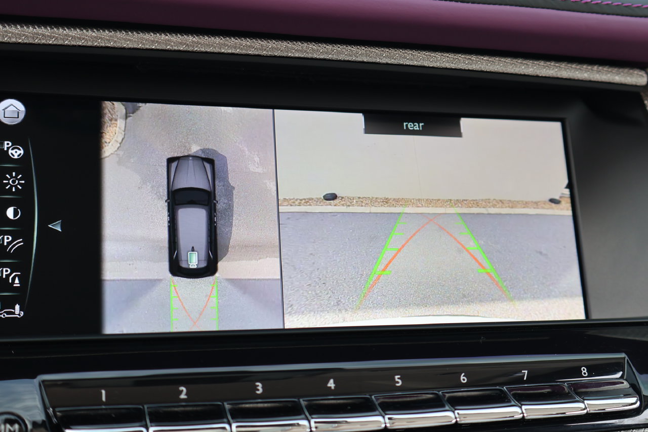 Certified 2024 Rolls-Royce Cullinan AWD/4WD image 23