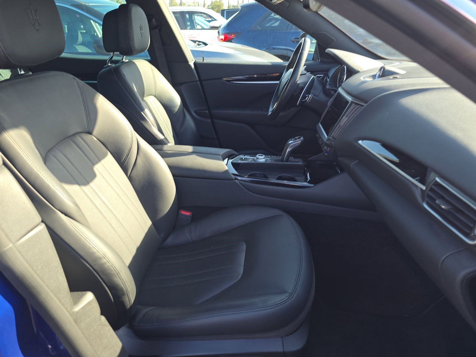 Used 2023 Maserati Levante GT AWD/4WD image 11