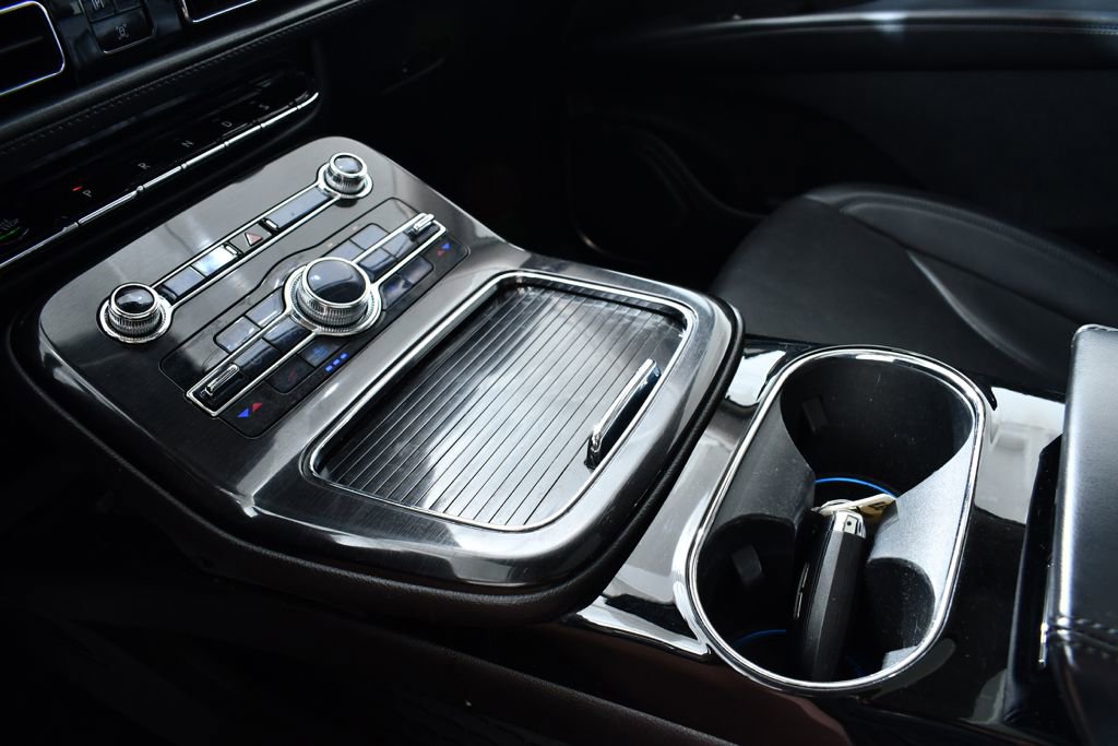 Used 2022 Lincoln Nautilus Reserve image 30