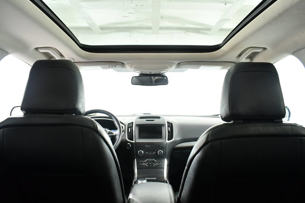 Used 2020 Ford Edge SEL w/ Convenience Package AWD/4WD image 17