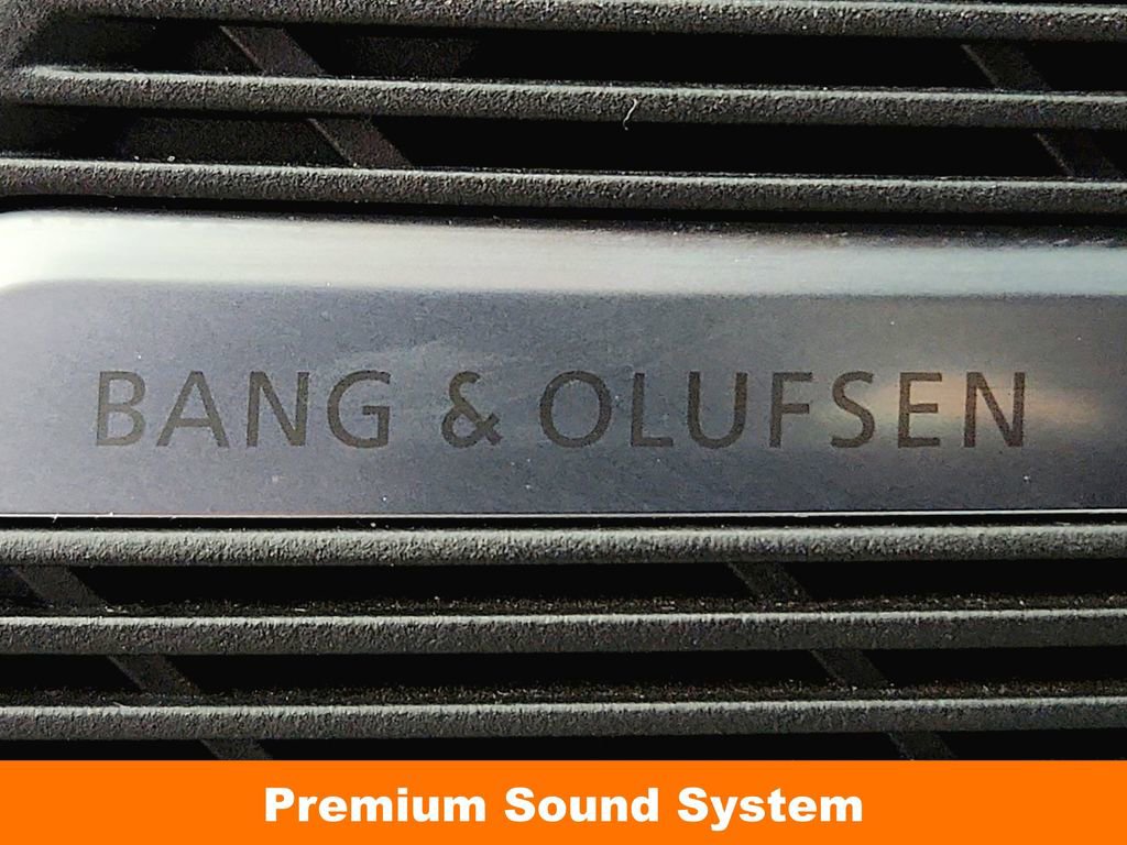 Used 2019 Audi Q8 Premium Plus w/ Premium Plus AWD/4WD image 24