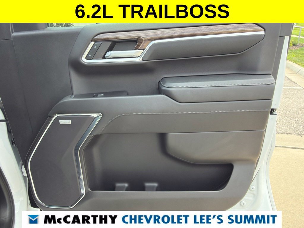 Used 2023 Chevrolet Silverado 1500 LT Trail Boss w/ Convenience Package II AWD/4WD image 26