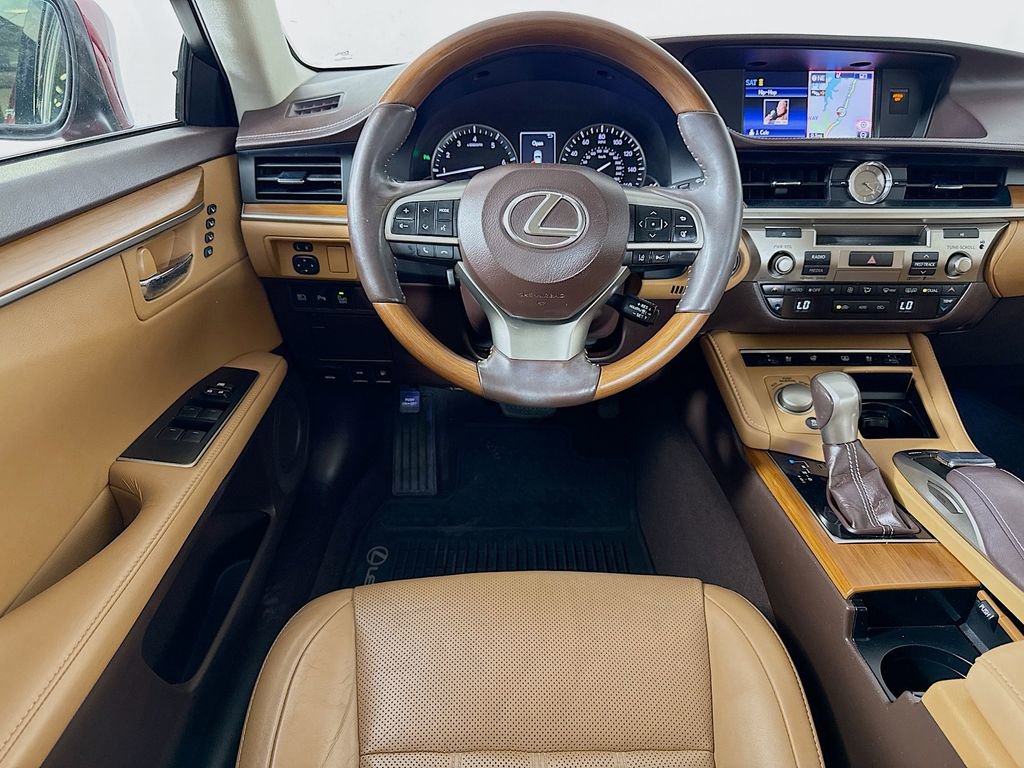 Used 2016 Lexus ES 350 image 24
