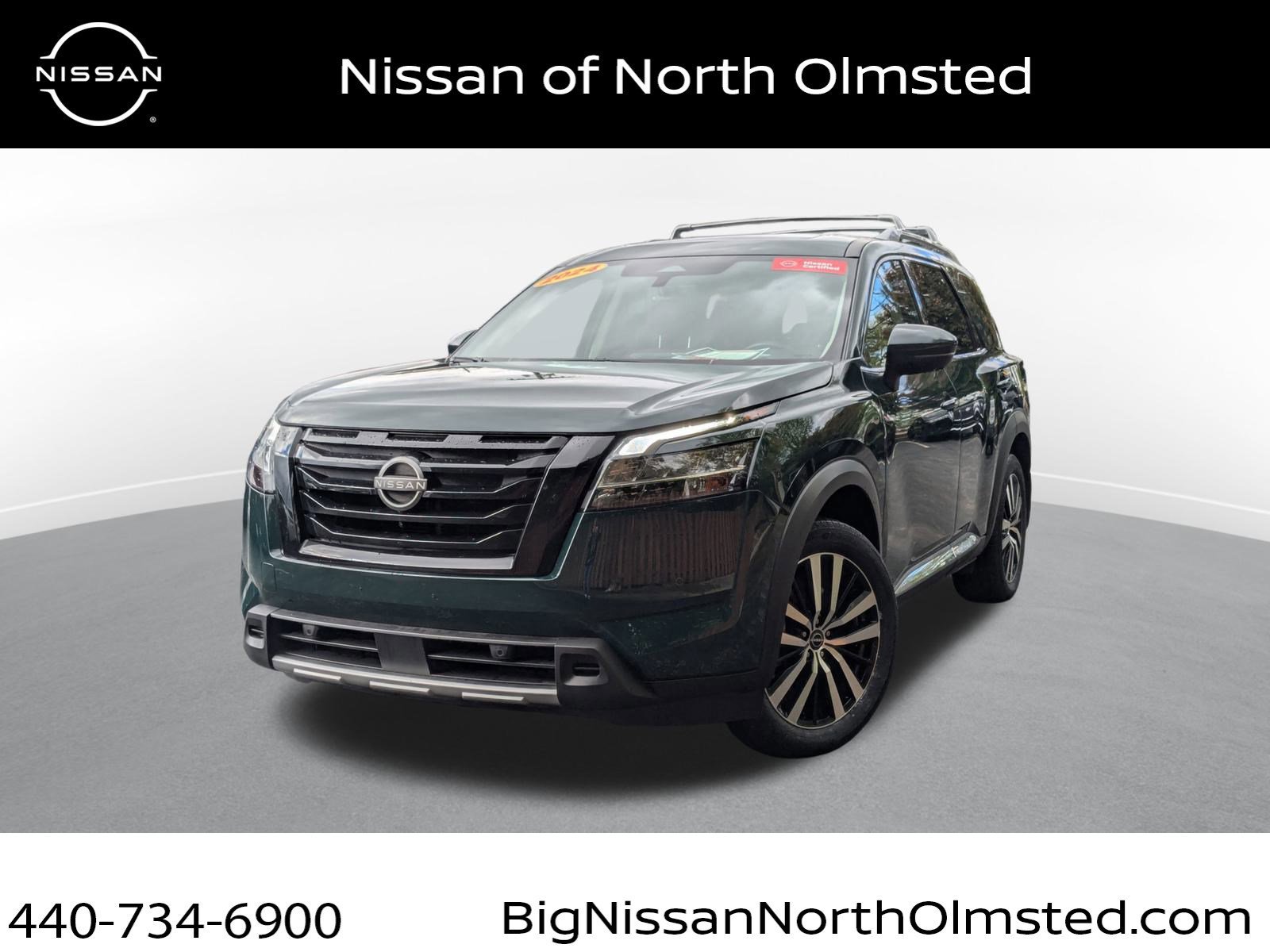 Certified 2024 Nissan Pathfinder Platinum w/ Black Appearance Package