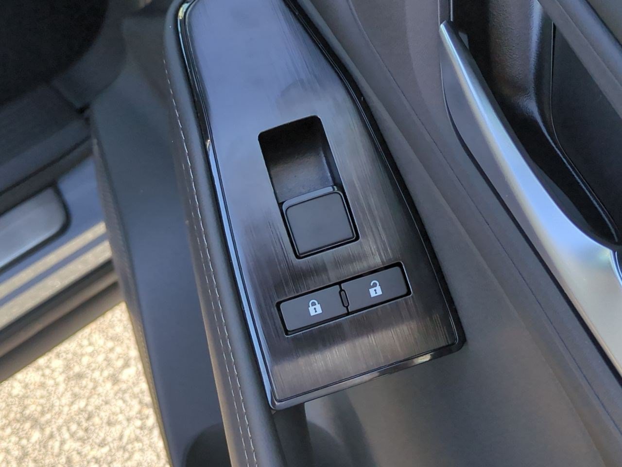 New 2026 Nissan Rogue Dark Armor FWD image 39