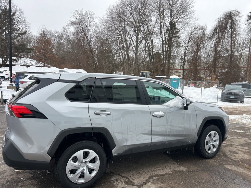 New 2025 Toyota RAV4 LE image 8