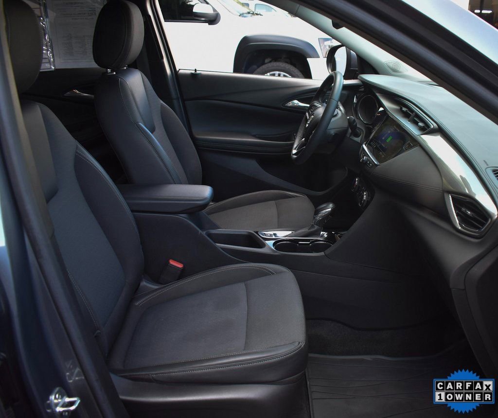 Used 2022 Buick Encore GX Preferred w/ Cold Weather Comfort Package image 17