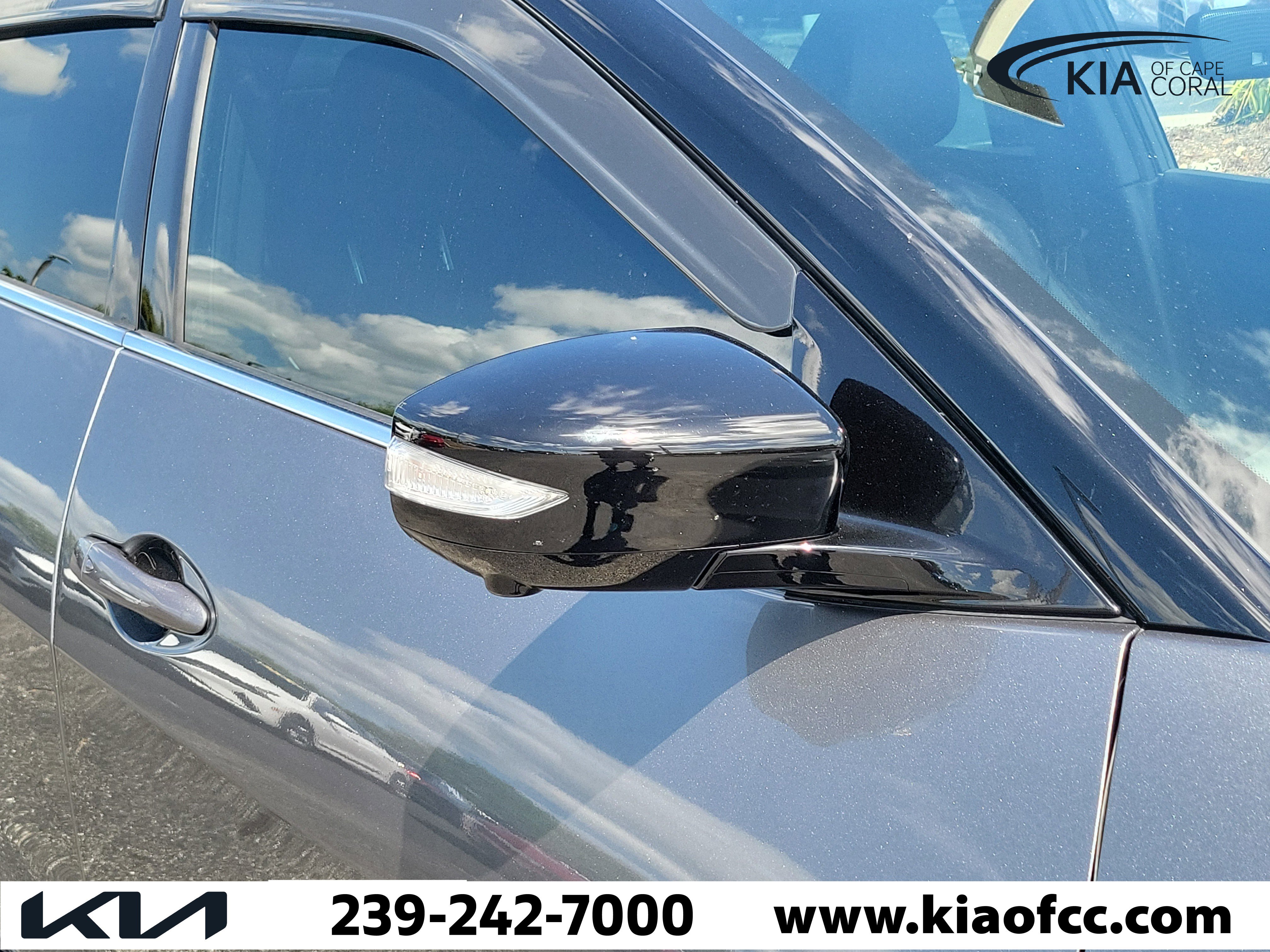 Used 2023 Nissan Maxima SR w/ Sport Mat Group image 8