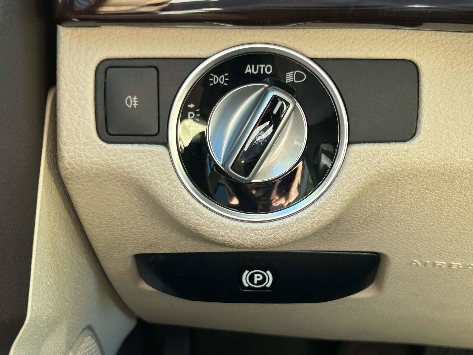 Used 2014 Mercedes-Benz GLK 250 BlueTEC 4MATIC image 23