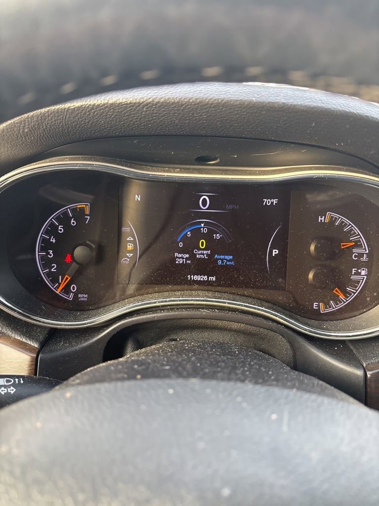 Used 2017 Jeep Grand Cherokee Limited image 18