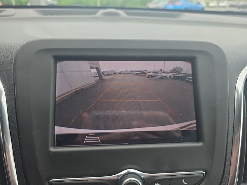 Used 2024 Chevrolet Equinox LS FWD image 21