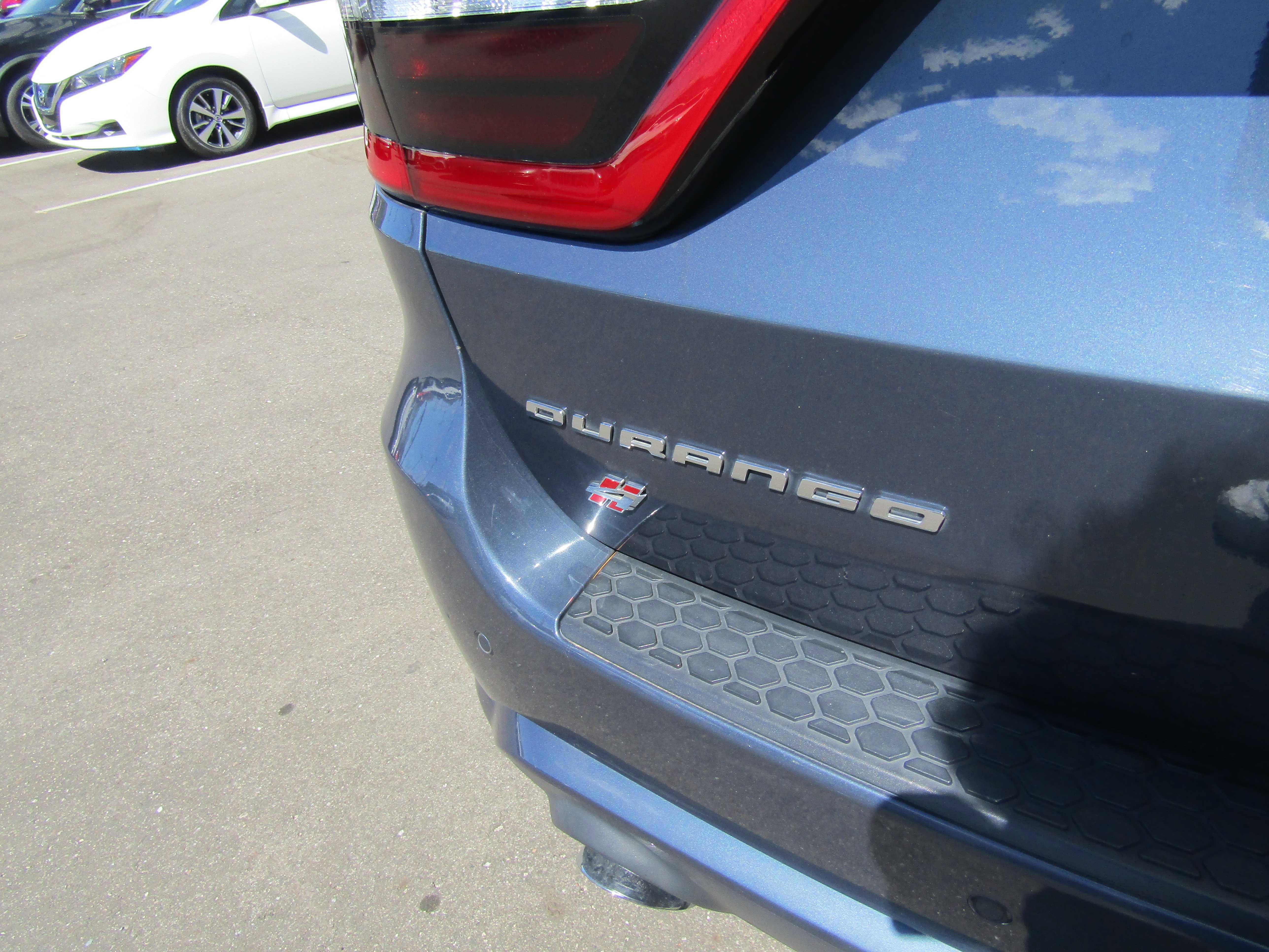 Used 2020 Dodge Durango SRT w/ Technology Group AWD/4WD image 9