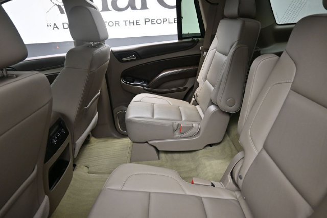 Used 2016 Chevrolet Tahoe LT w/ Luxury Package AWD/4WD image 25