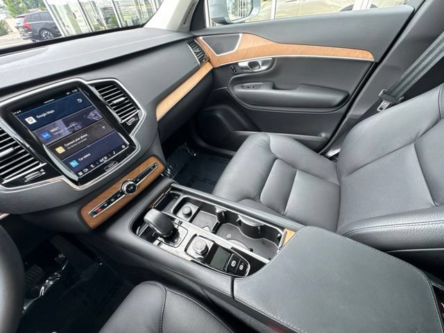Certified 2025 Volvo XC90 B6 Plus w/ Protection Package Premier AWD/4WD image 22