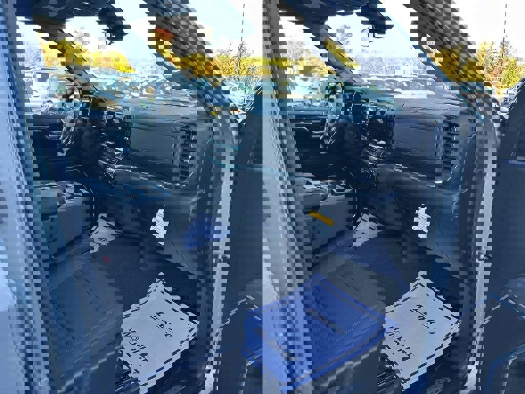 New 2026 Chevrolet Silverado 1500 LT image 34