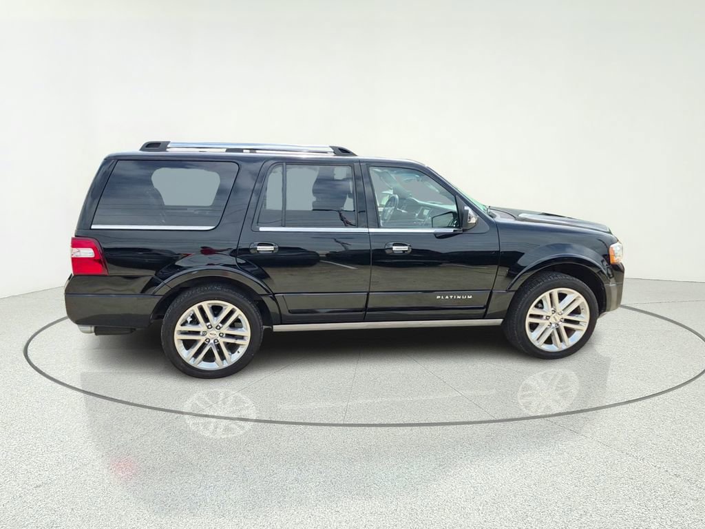 Used 2017 Ford Expedition Platinum RWD image 7
