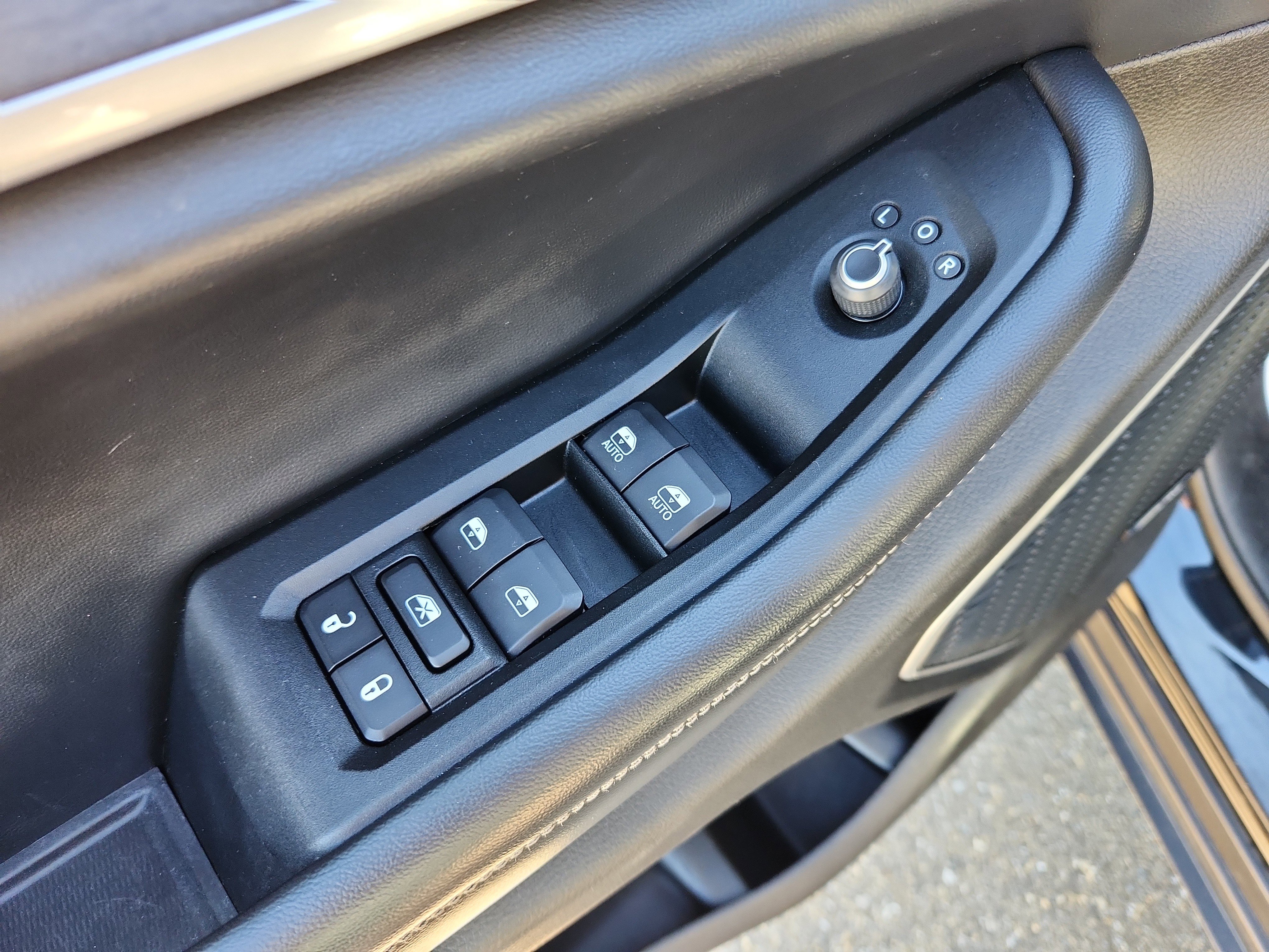 Used 2021 Jeep Grand Cherokee L Limited image 23