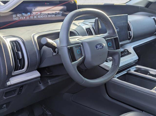 New 2026 Ford Expedition Active RWD image 3