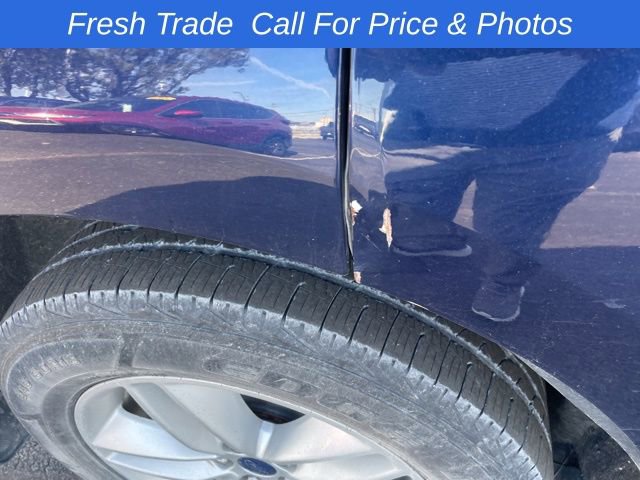 Used 2016 Ford Edge SEL w/ Equipment Group 201A AWD/4WD image 16