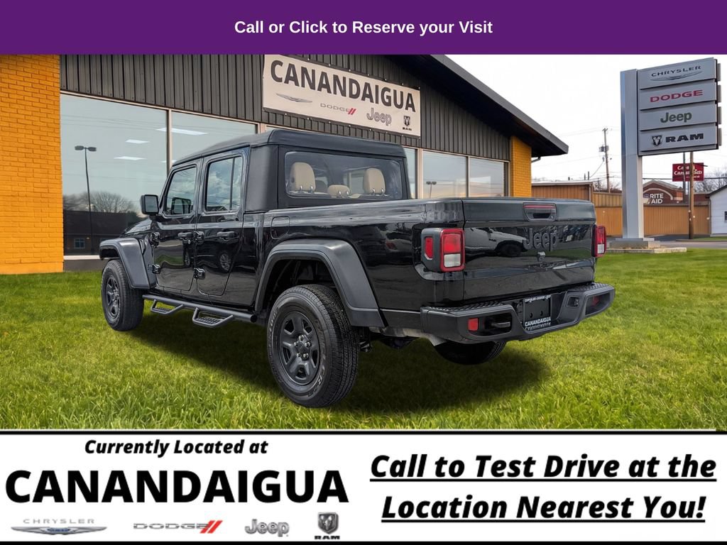 Used 2022 Jeep Gladiator Sport AWD/4WD image 13