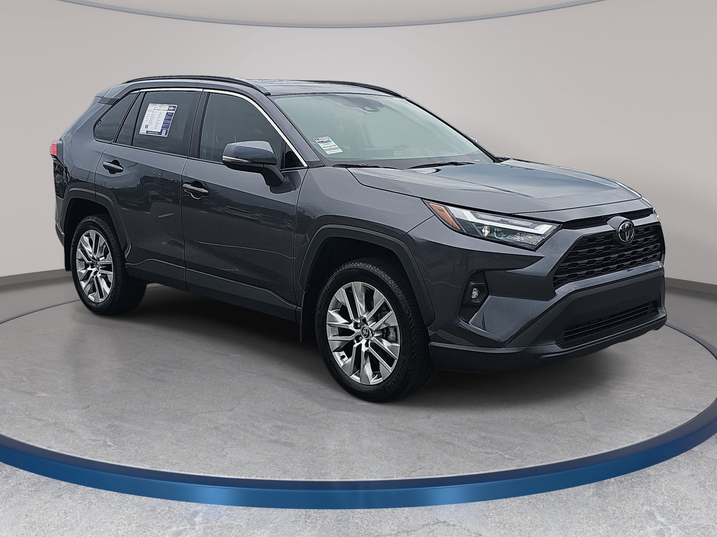 Used 2024 Toyota RAV4 XLE Premium FWD image 3