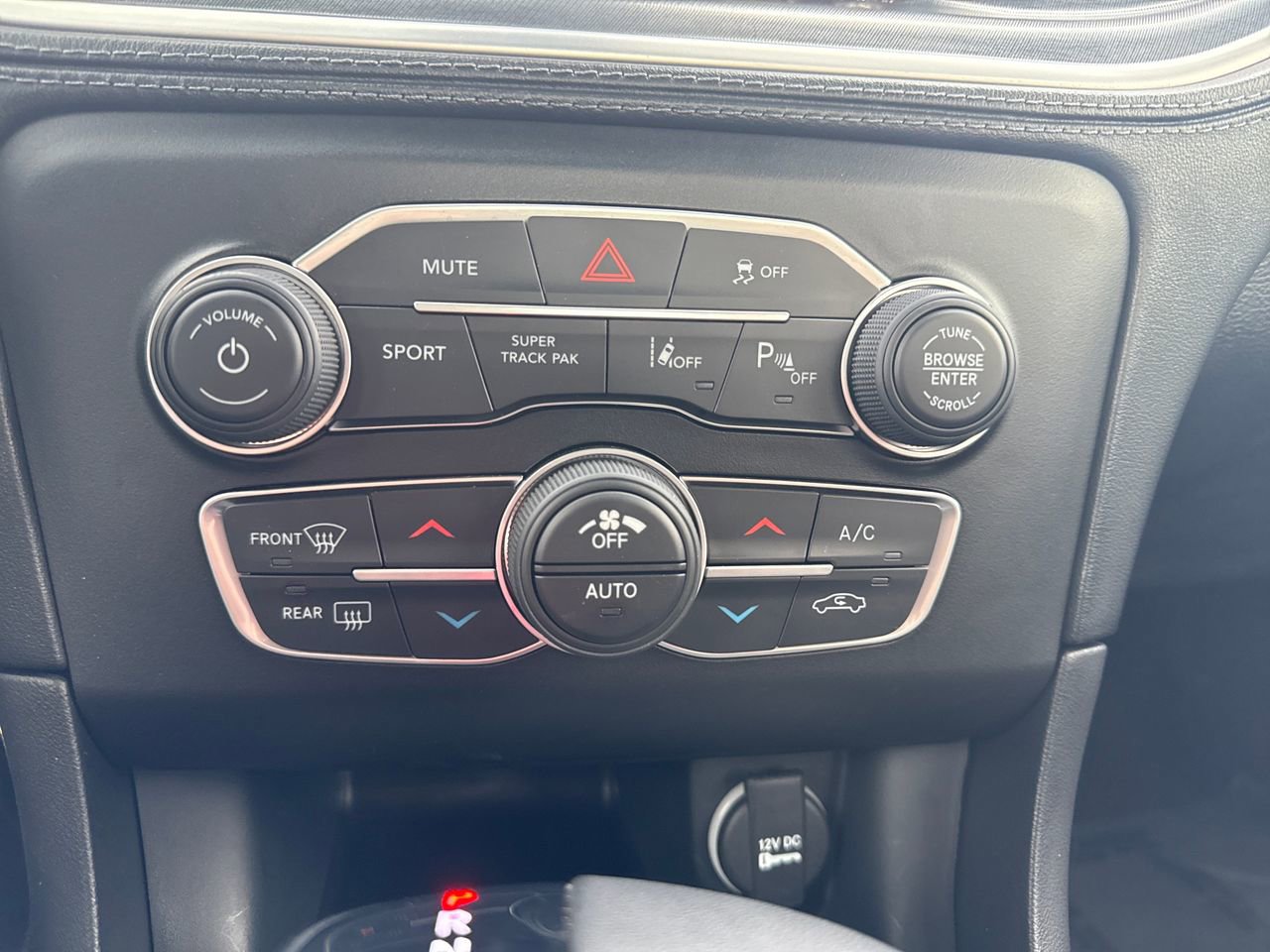 Used 2023 Dodge Charger R/T w/ Daytona Edition Group image 22