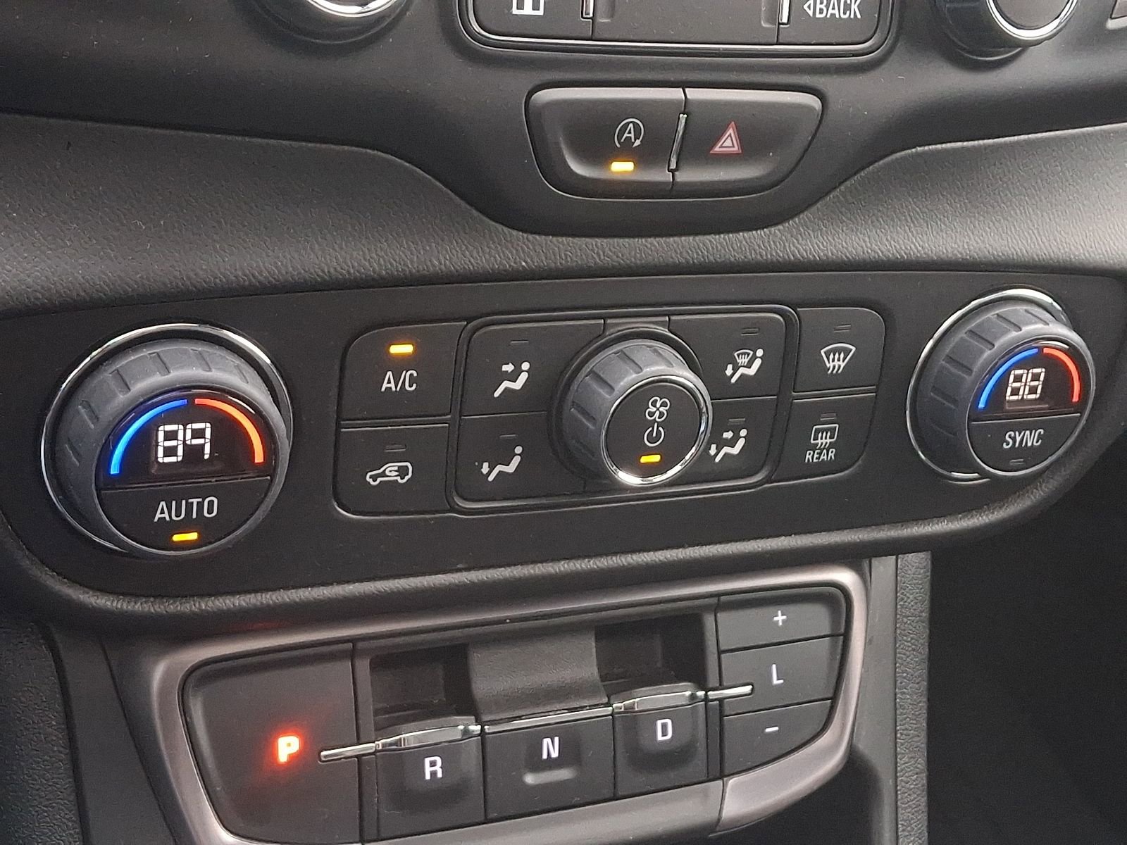 Used 2022 GMC Terrain AT4 w/ Infotainment Package II image 16