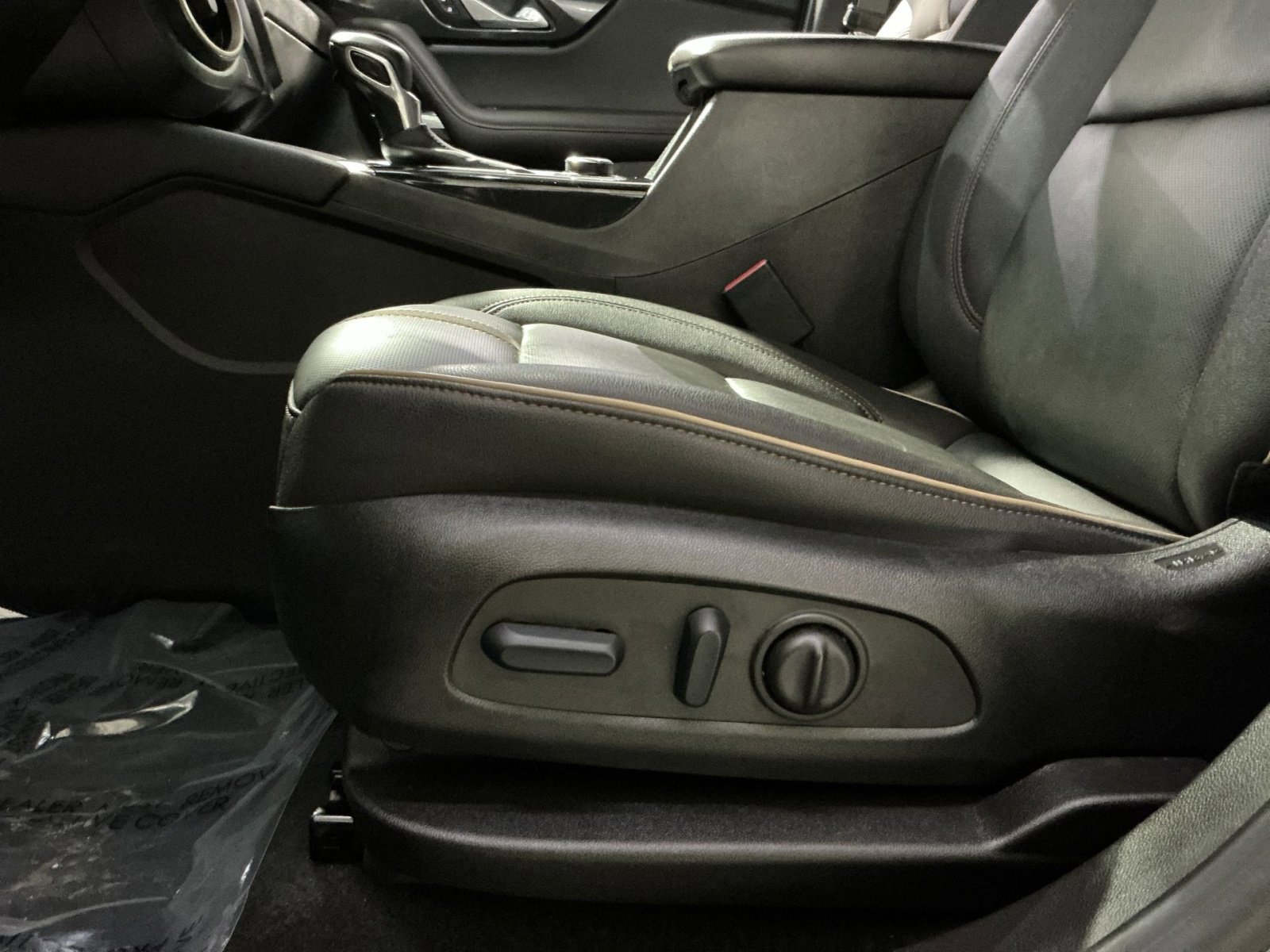 Used 2023 Chevrolet Blazer Premier w/ Driver Confidence II Package image 22