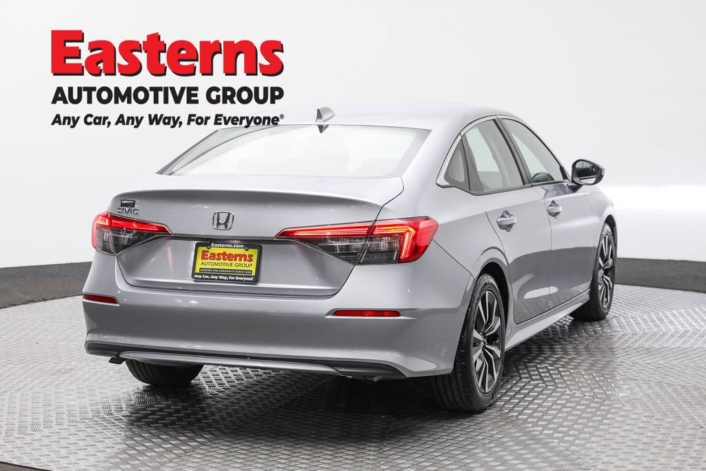 Used 2022 Honda Civic EX image 5