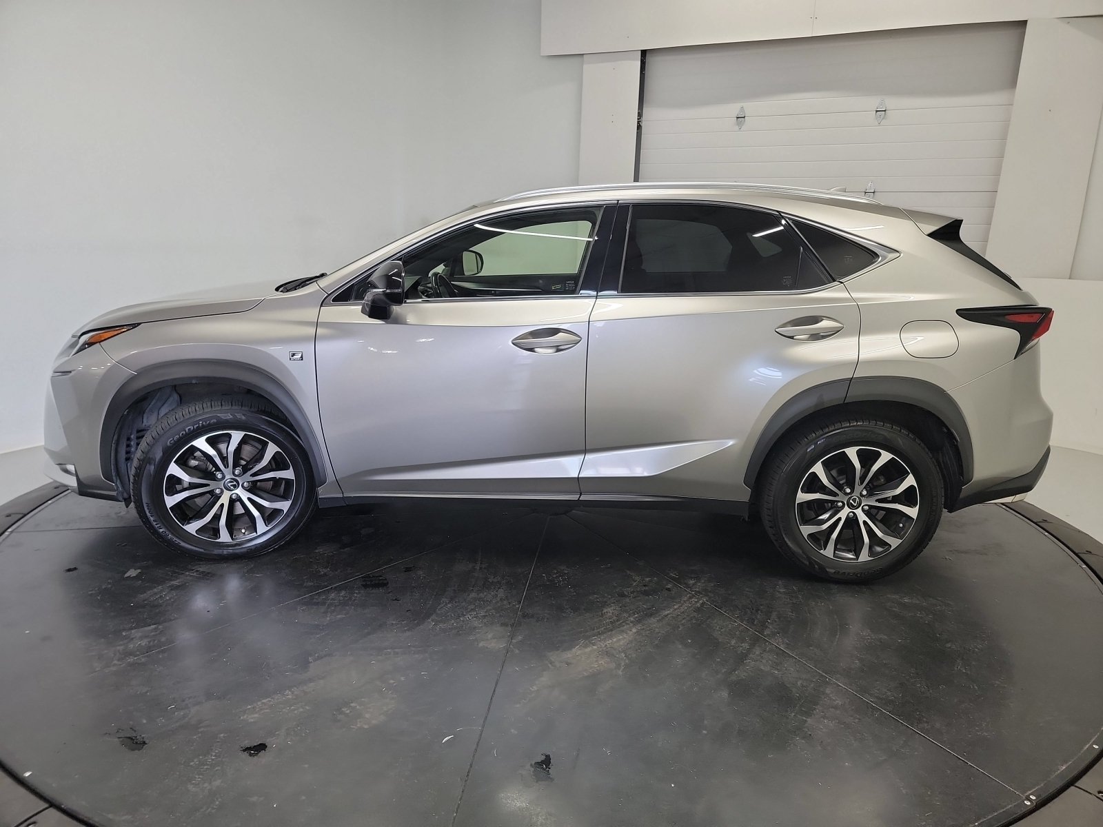 Used 2017 Lexus NX 200t AWD image 4
