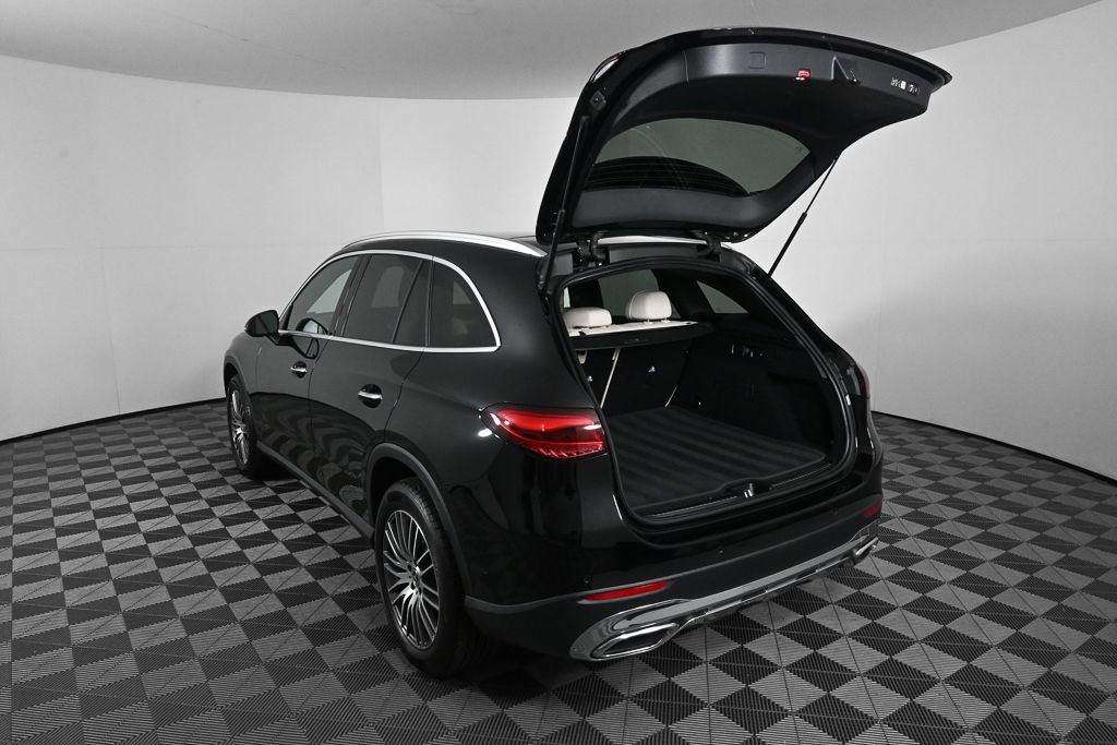 Certified 2024 Mercedes-Benz GLC 300 4MATIC image 31