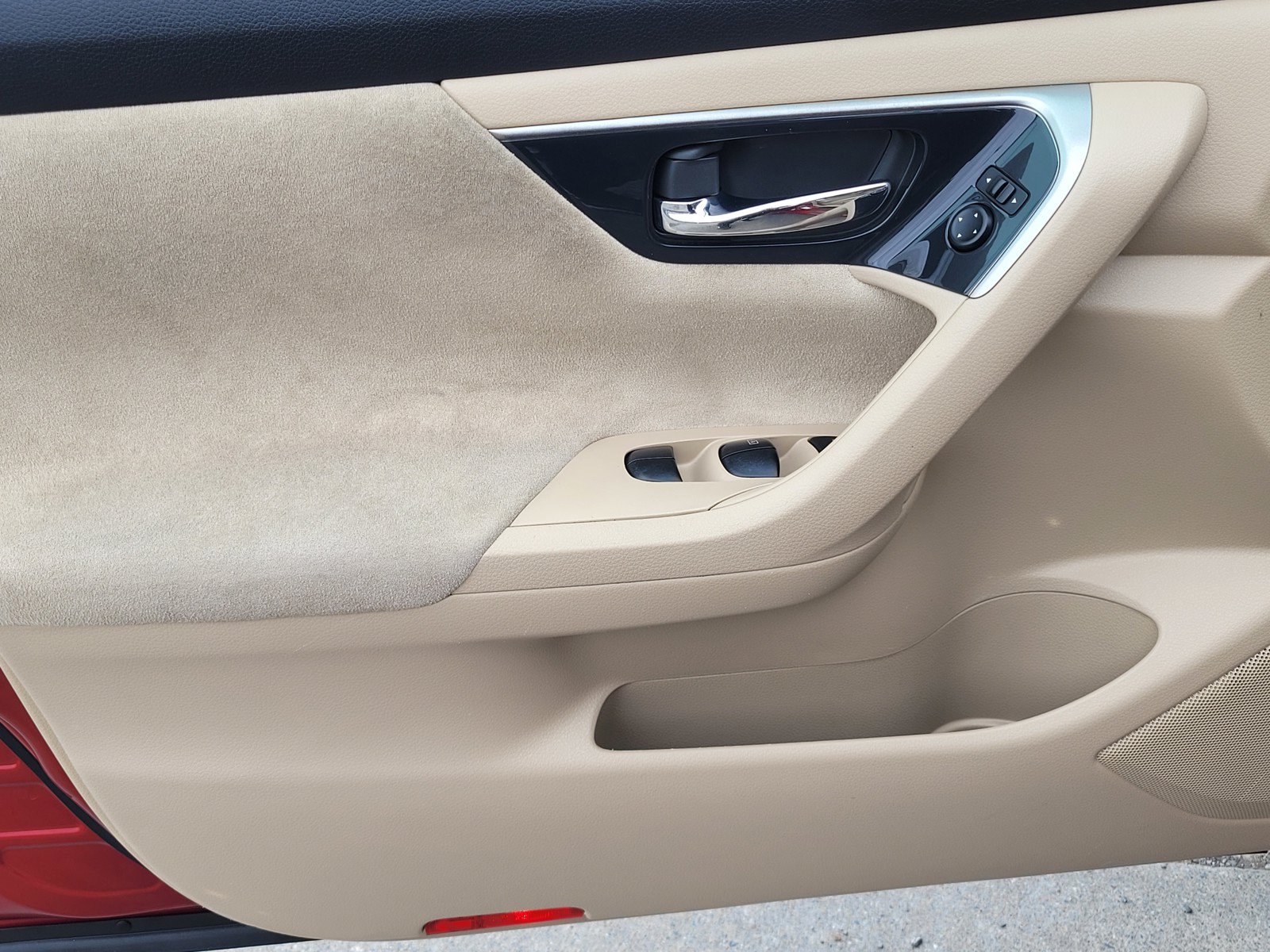 Used 2013 Nissan Altima 2.5 SV FWD image 17