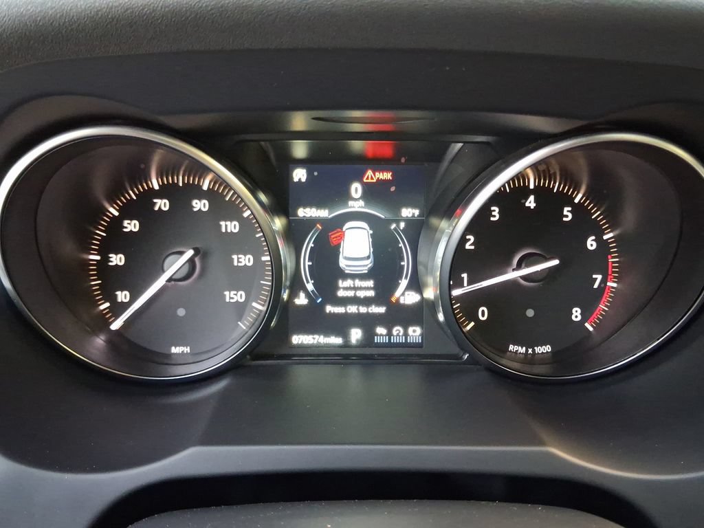 Used 2019 Land Rover Range Rover Evoque SE AWD/4WD image 21