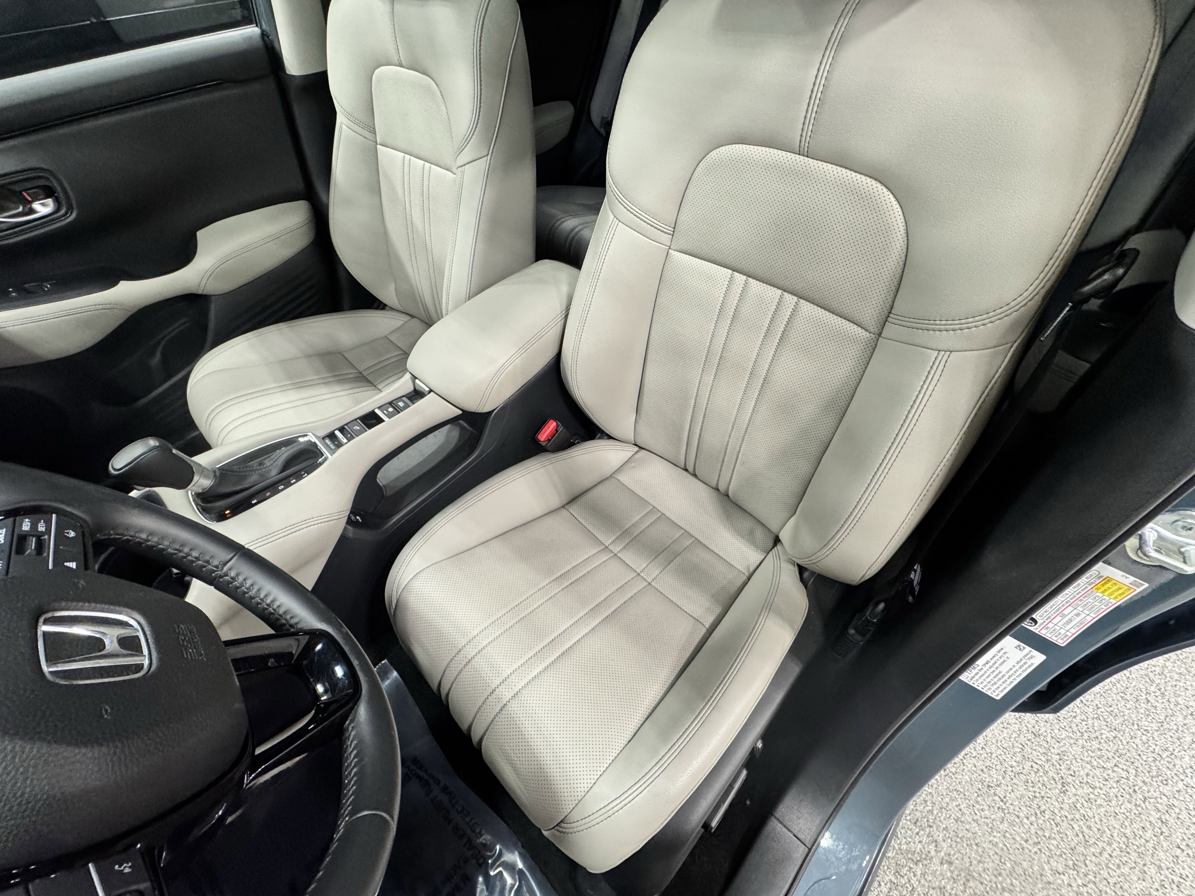 Used 2025 Honda HR-V EX-L image 19